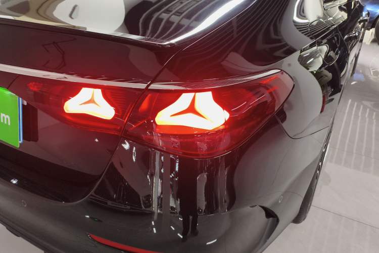 Used Mercedes-Benz E-Class 2025 Year Restyled E 260 Sport Edition Exterior 3