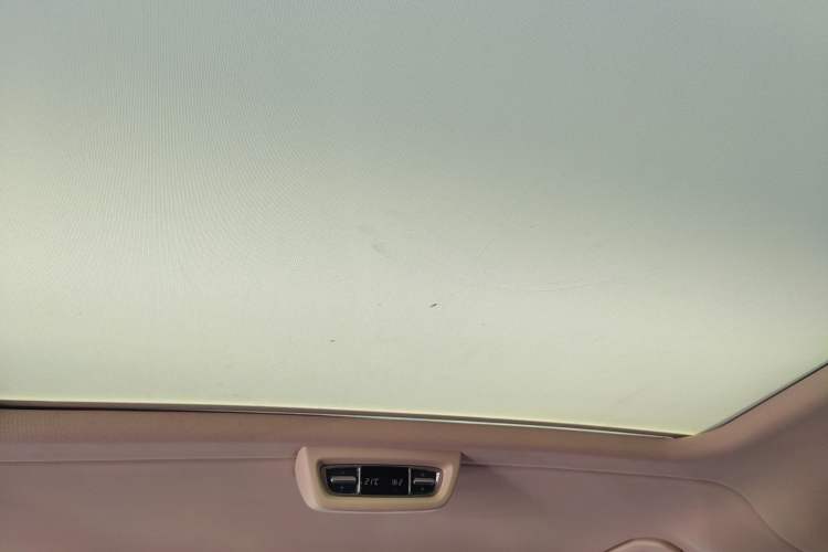 Used Mercedes-Benz V-Class 2018 V 260 Prestige Edition China VI
