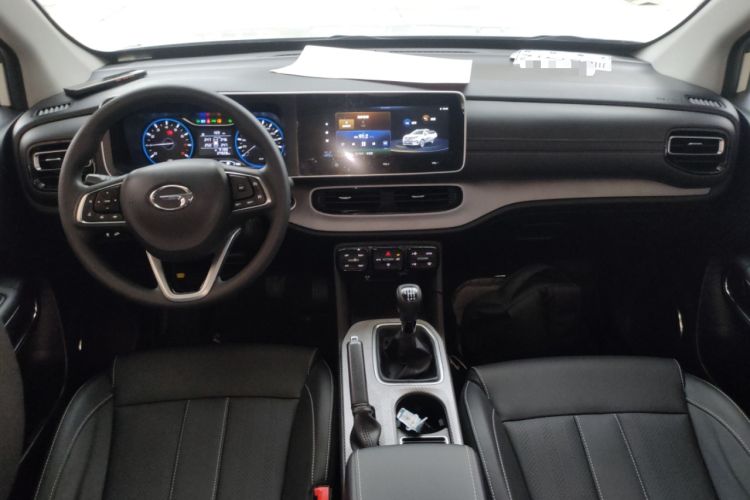 Used GAC Trumpchi GS3 2021 POWER 235T Manual Sporty Edition Center Console