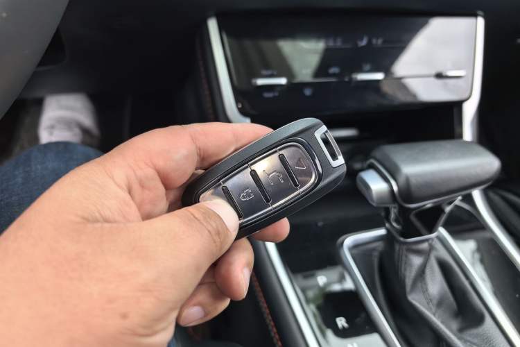 Used CHANGAN CS75 2021 Honor Million Edition 280T DCT Luxury Model
