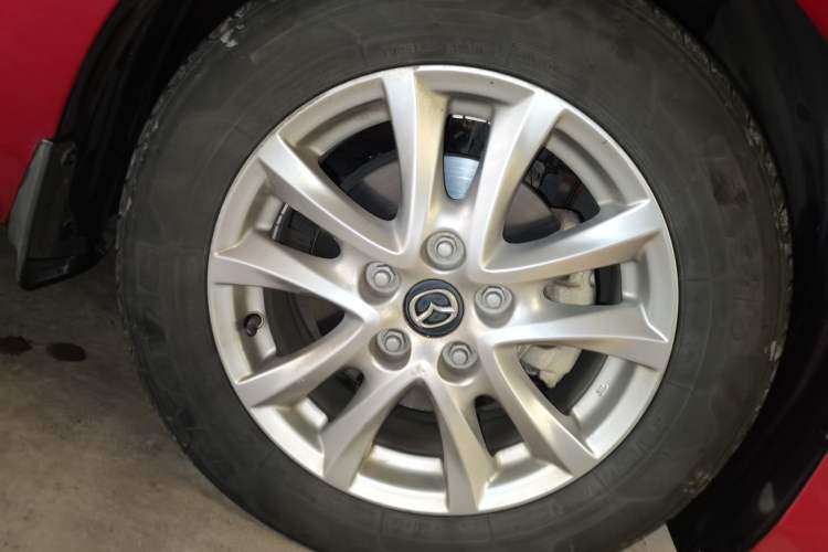 Used Mazda 3 Axela 2017 Sedan 1.5L Automatic Comfort Model Emission Standard China V Right Front Wheel Hub