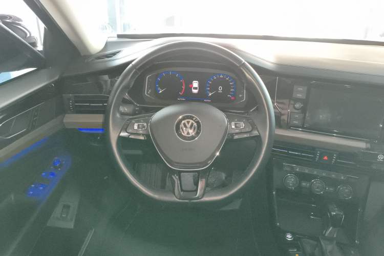 Used Volkswagen Passat 2019 330TSI Luxury Edition China VI Standard