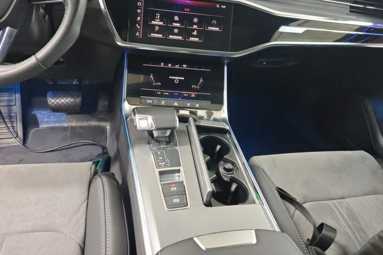 Used Audi A6L 2019 45 TFSI quattro Prestige Dynamic Edition Gear Lever