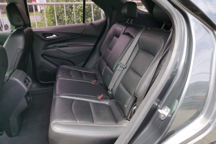 Used Chevrolet Equinox 2019 535T Automatic YuJie Edition China V Standard