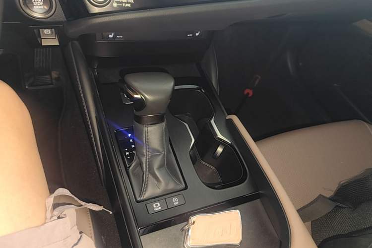 Used Lexus ES 2023 200 Excellence Edition