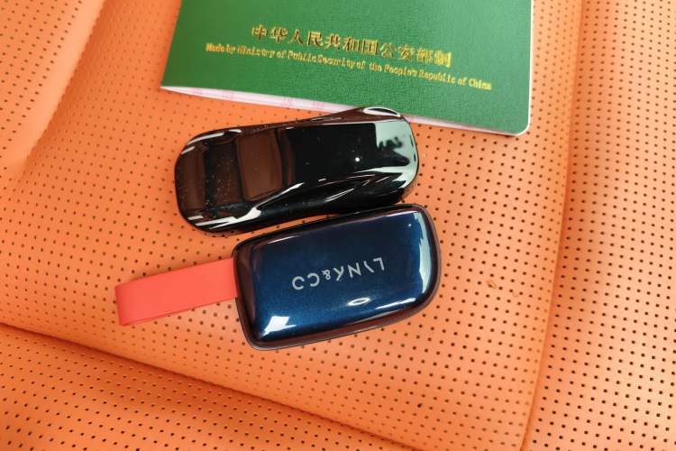 Used Lynk & Co 900 2025 1.5T Ultra
