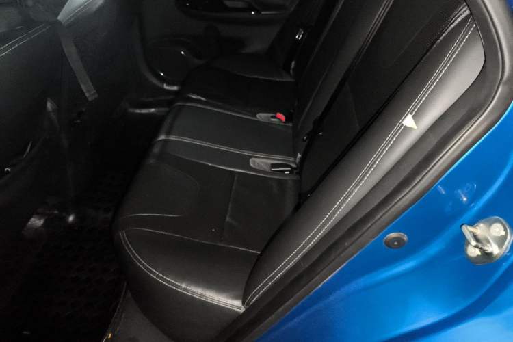 Used BYD Surui 2014 1.5TID Automatic Luxury Model
