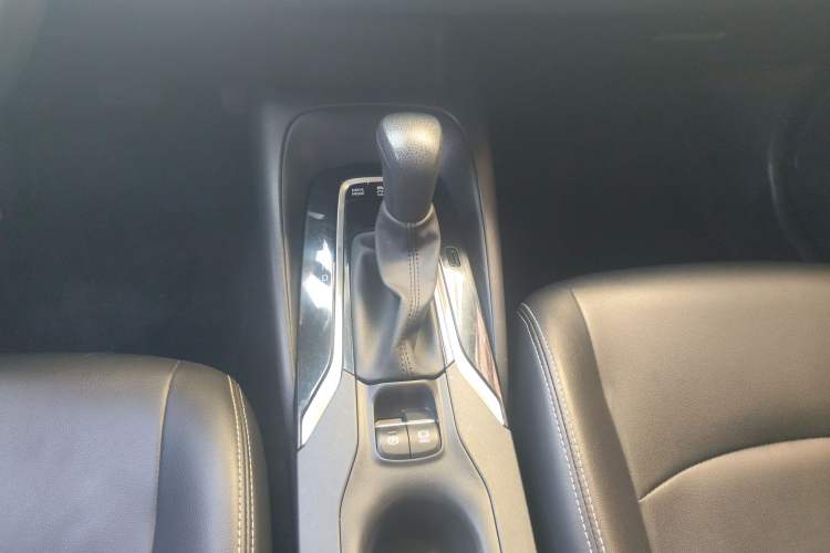 Used Toyota Corolla 2021 Dual-Motor 1.8L E-CVT Elite Edition Gear Lever