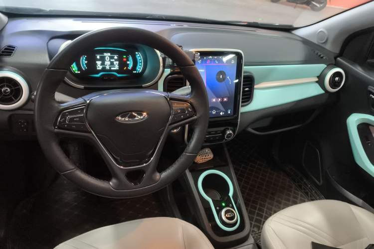 Used Chery Little Ant 2021 200 000 Yuan Ant Fan Edition Energized Version NMC Lithium Battery 408 km