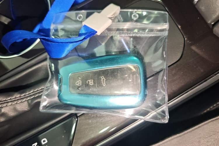 Used Toyota Crown Kluger 2021 2.5L HEV Four-Wheel Drive Premium Edition Vehicle Key