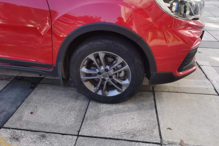 Used Geely Auto Vision X3 2020 1.5L CVT Luxury Model Right Front Wheel Hub