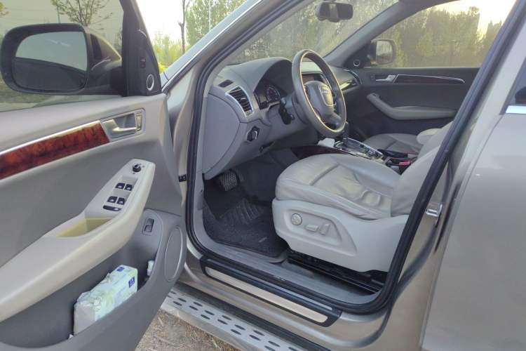 Used Audi Q5 2011 2.0TFSI Comfort Version