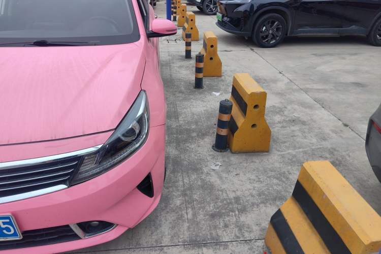 Used Kia Forte 2018 1.6L Automatic Value-Connect Edition with Intelligent Connectivity