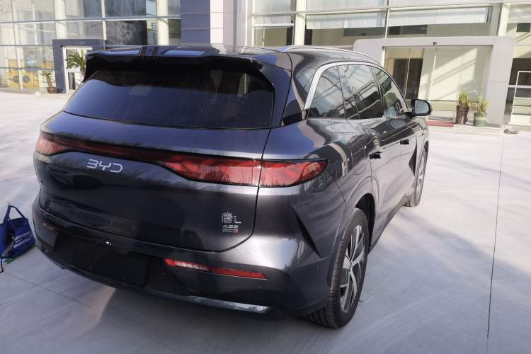 Used BYD Tang L 2025 DM 200KM Four-Wheel Drive LiDAR Flagship Model
