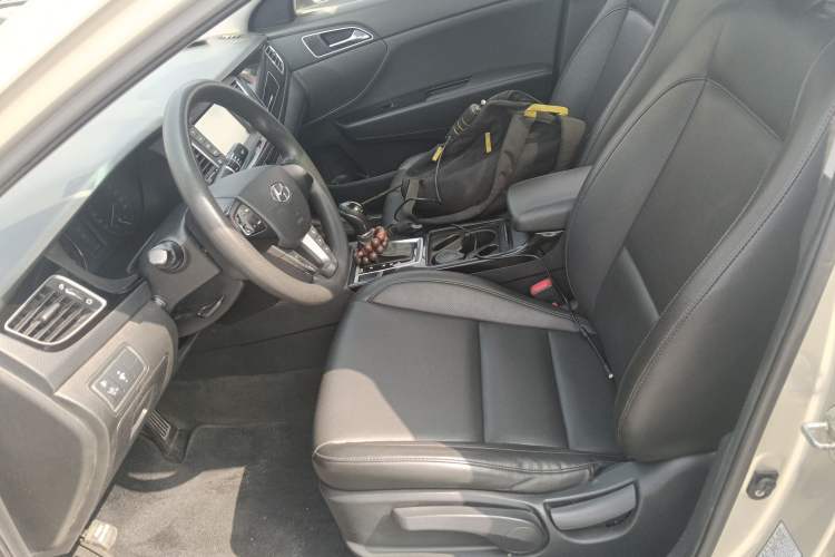 Used Hyundai Mistra 2016 1.8L Automatic Smart GLS
