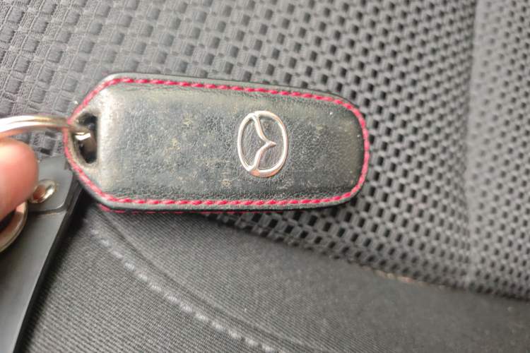 Used Mazda Mazda 3 Axela 2019 Cloud-Controlled Sedan 1.5L Automatic Luxury Model China VI Standard
