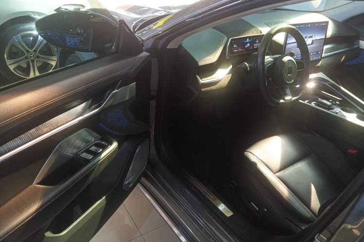 Used Zeekr 001 2022 Ultra-Long Range Single-Motor WE Version
