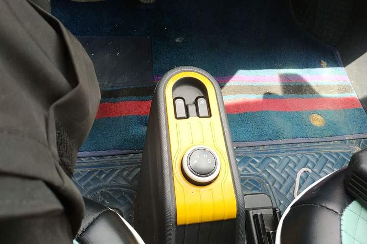 Used Wuling Hongguang MINIEV 2021 Macaron Premium Model – Lithium Iron Phosphate
