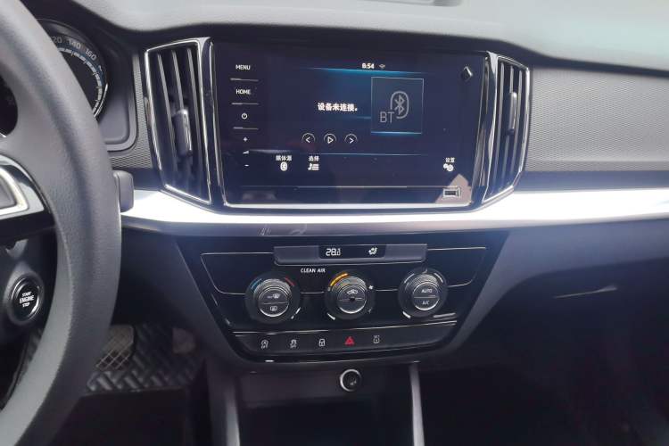 Used Skoda Kamiq 2021 1.5L Automatic Standard Edition Audio And AC Panel