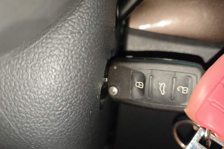 Used Volkswagen Beetle 2014 1.2TSI Fashion Edition Vehicle Key