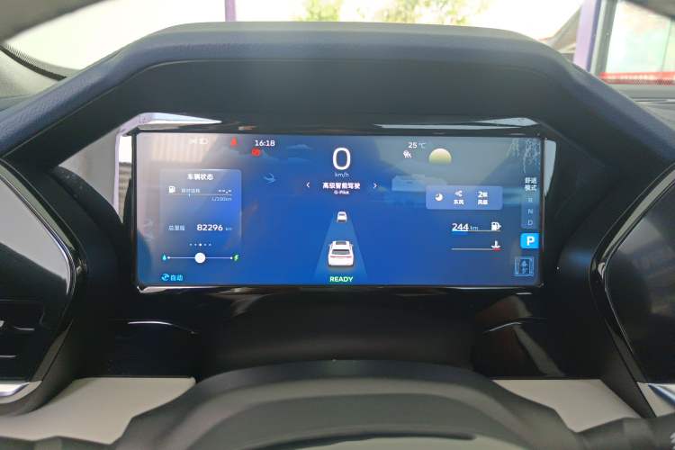 Used Geely Auto Monjaro L 2022 1.5T Leishen Hi·F Plug-in Hybrid Super Xun Instrument Cluster