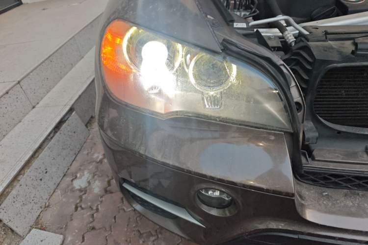 Used BMW X5 2012 xDrive35i Luxury Edition U.S. specification 5 seats