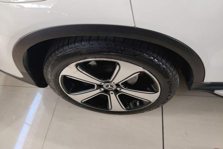 Used Mercedes-Benz GLC 2022 Facelift GLC 300 L 4MATIC Luxury Edition