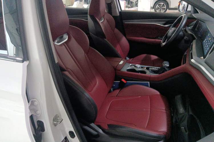 Used CHANGAN CS75 PLUS 2022 Classic Edition 1.5T Automatic Pioneer Model Right Front Seat