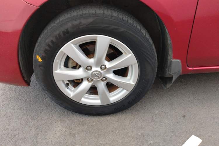 Used Nissan Sunny 2011 1.5XE CVT Comfort Edition Exterior 7