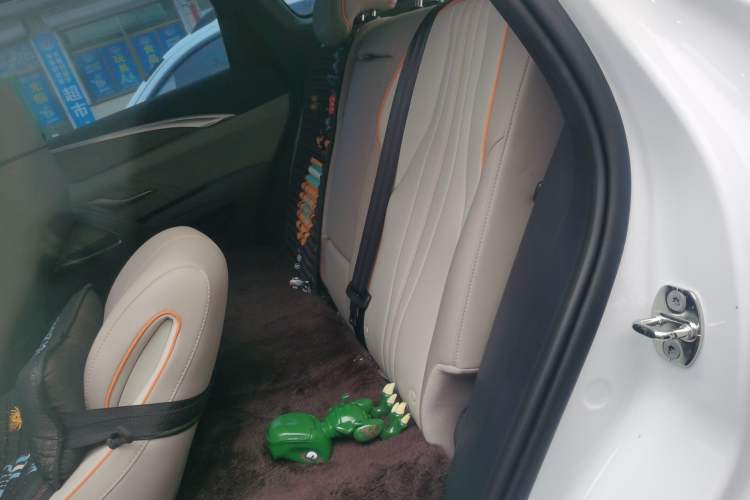 Used BYD Song Pro New Energy 2024 HONOR Edition DM-i 71KM Leading Model
