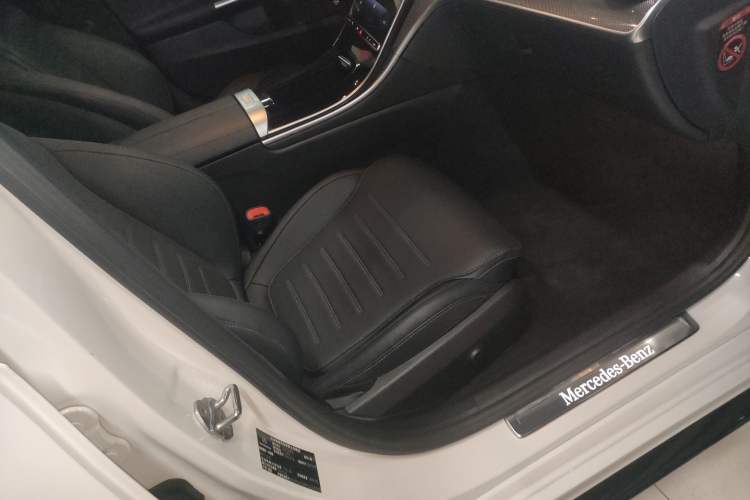 Used Mercedes-Benz C-Class 2023 Restyled C 260 L Night Edition Sports Version Right Front Seat