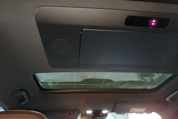 Used Li Auto L9 2023 Pro Model
