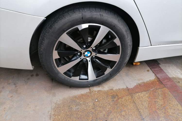 Used BMW 3 Series 2017 318Li Fashion Model
