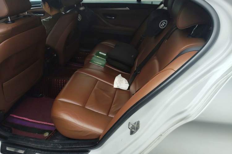 Used BMW 5 Series 2017 528Li Leading Model
