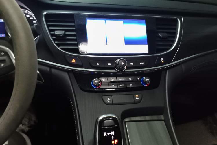 Used Buick LaCrosse 2021 552T Luxury Version
