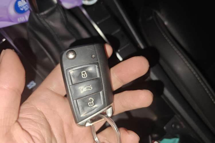 Used Volkswagen Sagitar 2019 280TSI DSG Comfort Version China VI Standard Vehicle Key