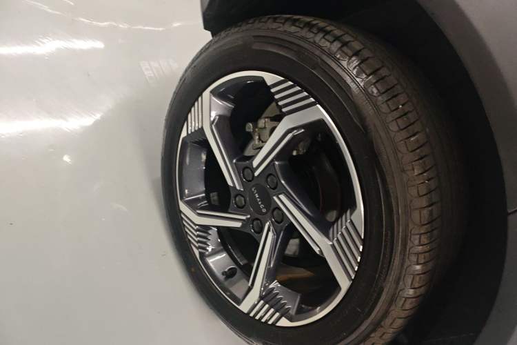 Used Lynk & Co 06 EM-P 2023 1.5T Remix PHEV Pro