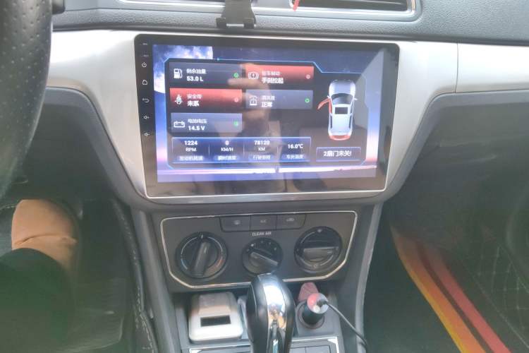 Used Volkswagen Lavida 2017 1.6L Automatic Comfort Edition