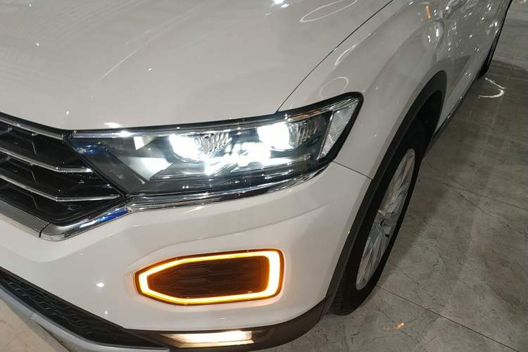 Used Volkswagen T-ROC 2022 280TSI DSG Two-Wheel Drive Elite PLUS