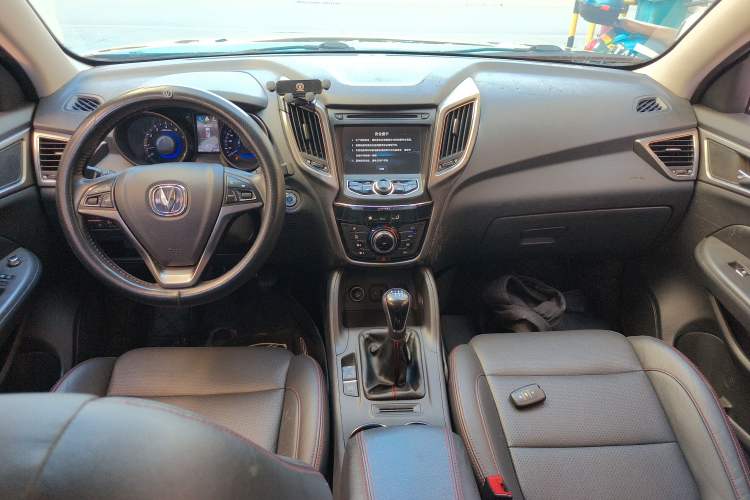 Used Changan CS75 2016 2.0L Manual Luxury Version China V Standard
