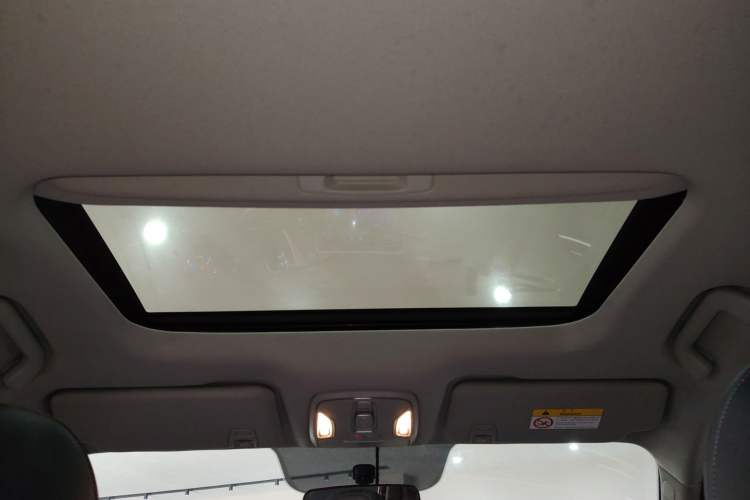 Used GAC Trumpchi GS5 2019 235T Automatic Luxury Edition Headliner