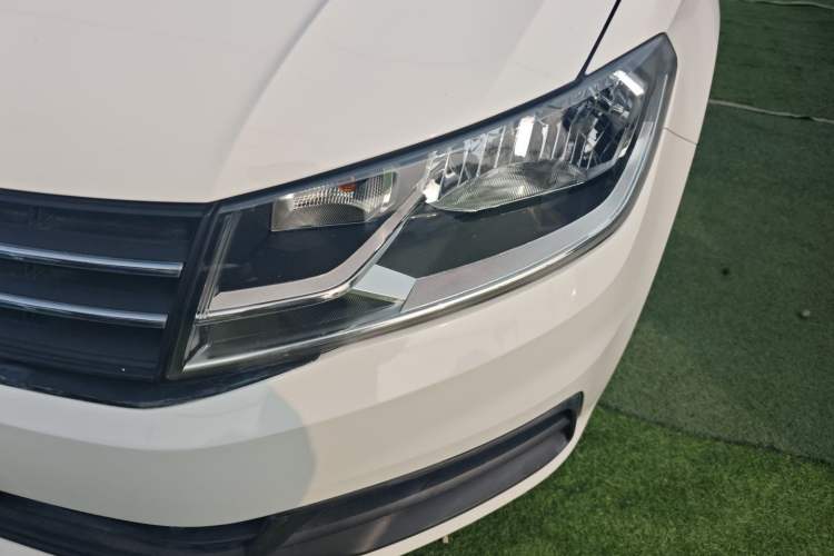 Used Volkswagen Santana 2019 1.5L Manual Fashion Edition China VI Standard