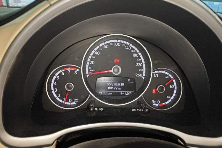 Used Volkswagen Beetle 2014 1.2TSI Comfort Model Instrument Cluster