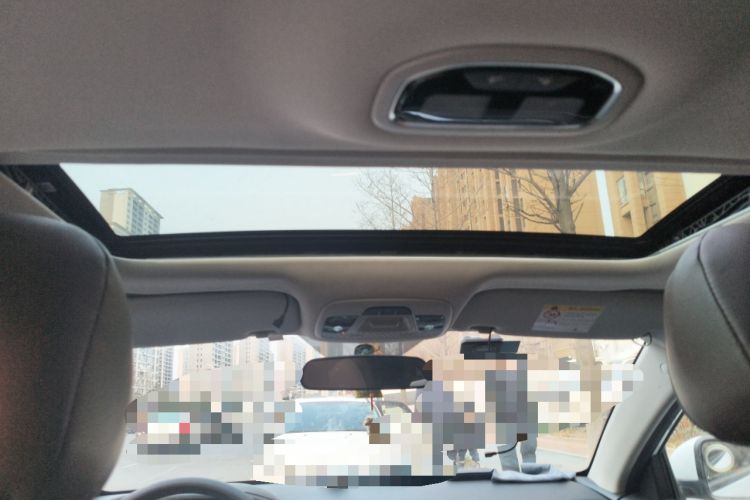 Used Geely Auto Emgrand 2021 UP 1.5L Manual Luxury Model Headliner