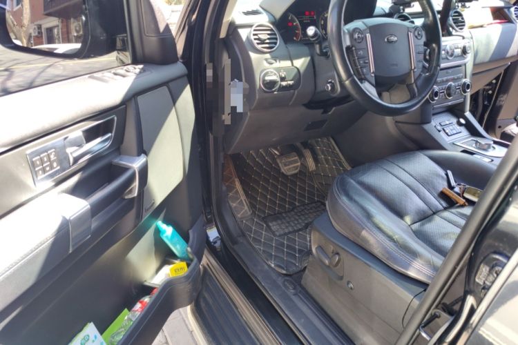 Used Land Rover Discovery 2016 3.0 SC Obsidian Black Heritage Edition HSE