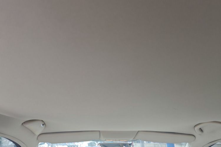 Used Volkswagen Passat 2009 2.0L MFI Manual Luxury Edition