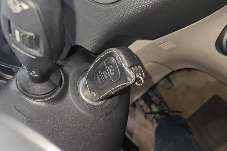 Used Ford Fiesta 2013 Sedan 1.5L Manual Fashion Edition