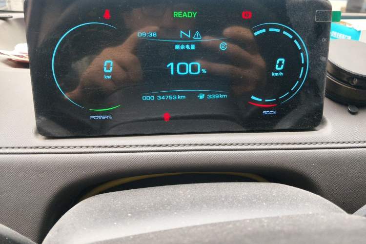 Used JMC E Fushun 2025 Model, Open Window Version, 53.58 kWh, Mid-axle, Low-roof
