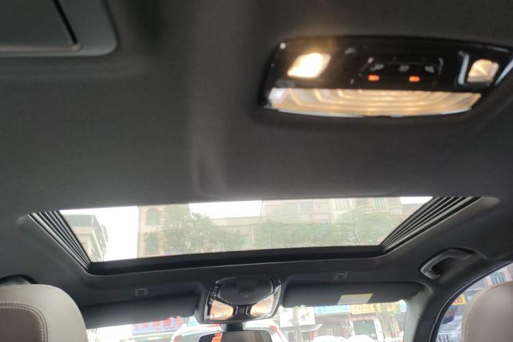 Used BMW 5 Series 2020 525Li M Sport Package
