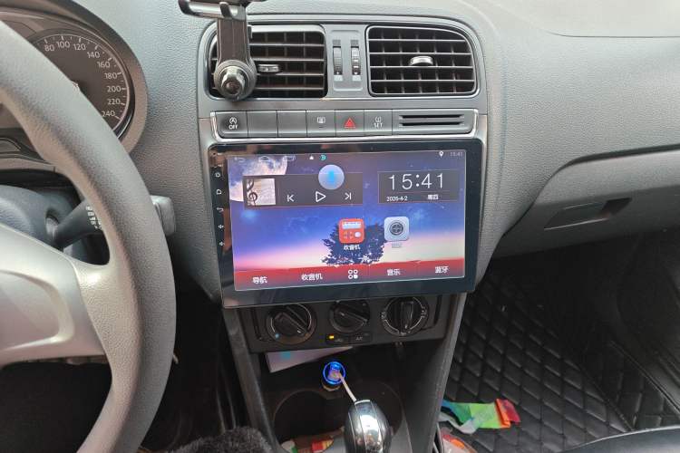 Used Volkswagen Polo 2018 1.5L Automatic Advanced Driving Model Audio And AC Panel